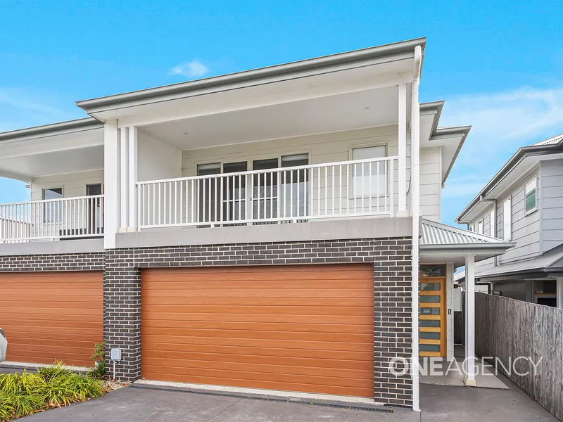 DESIRABLE DUPLEX IN A PEACEFUL NEW ESTATE!