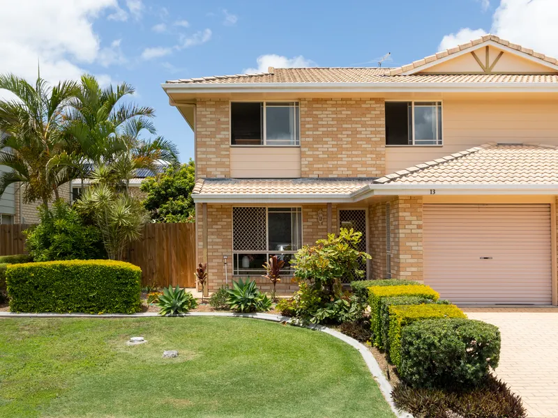 3 BED TOWNHOUSE IN GATED COMPLEX