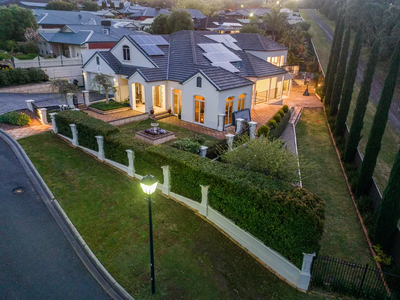 Hills views, with a family lifestyle