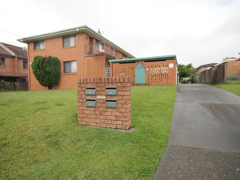 1/4 Wybalena Crescent, Toormina