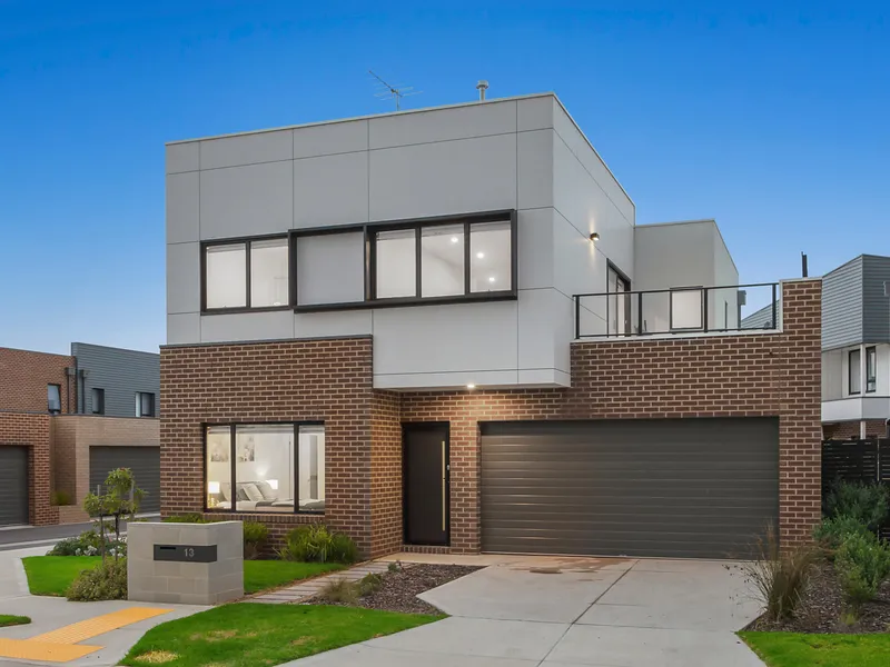 Luxury and Versatility for Perfect Family Living