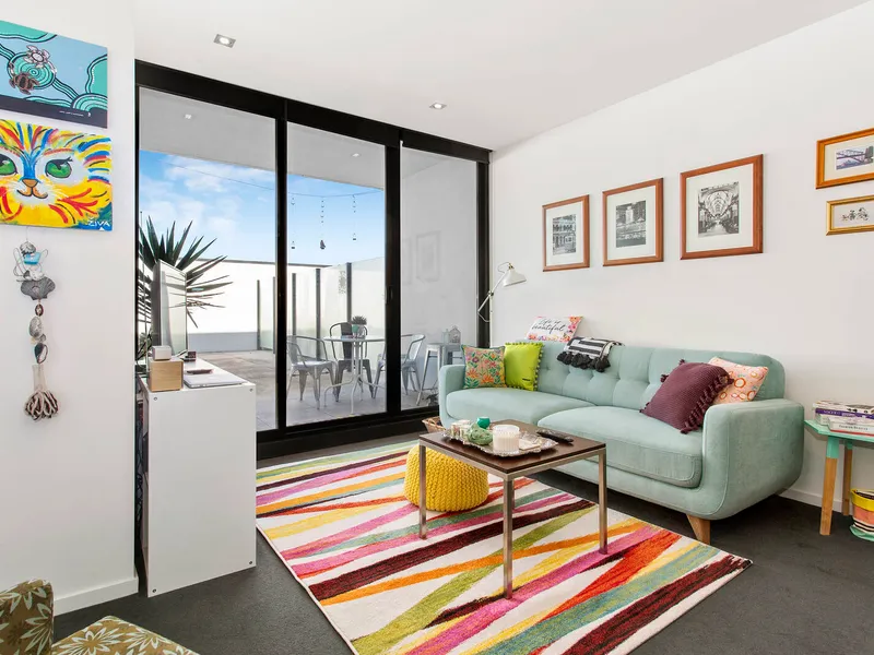 Smart Pad with an Amazing Terrace!