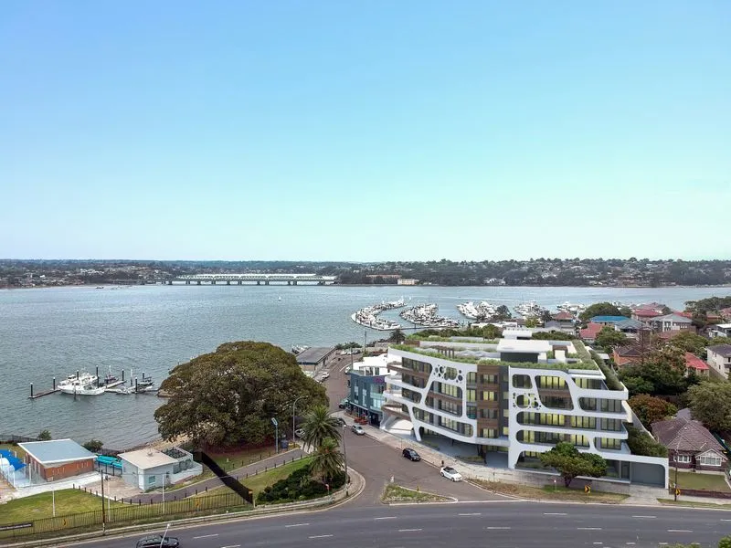 Luxurious Prestige Waterfront Apartments