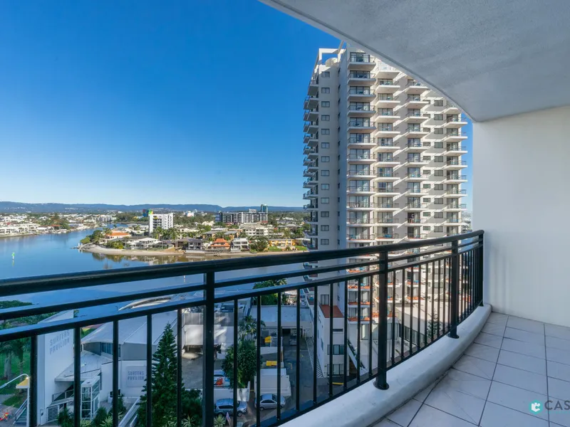 Fully Furnished Two Bedroom Surfers Paradise Unit