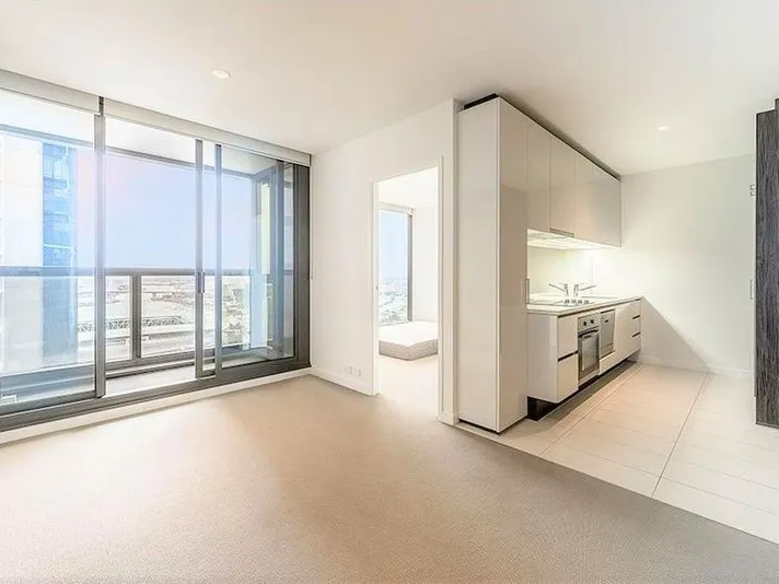 Furnished Apartment in Madison Tower