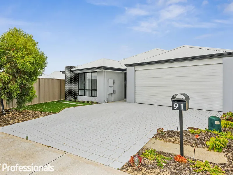 Brand new light and bright family home nestled in The Brook Estate