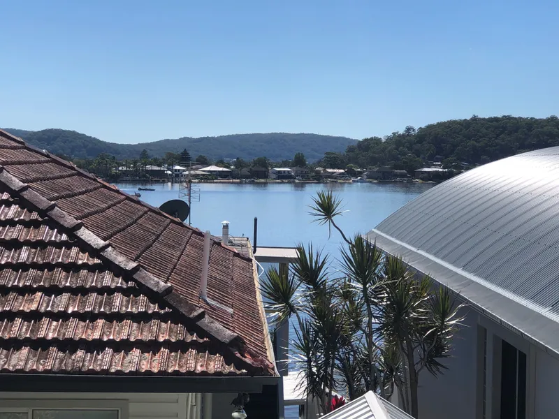 Tranquil Garden Flat