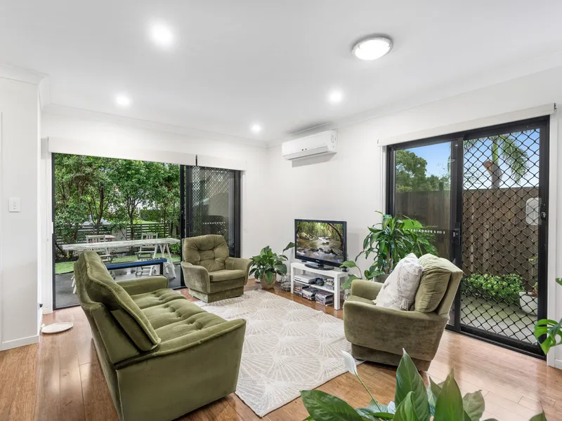 Sensational Lifestyle and Low Maintenance Living