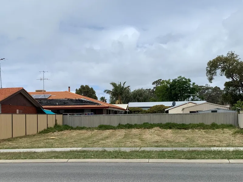 New Price...Offers between $120,000 - $140,000