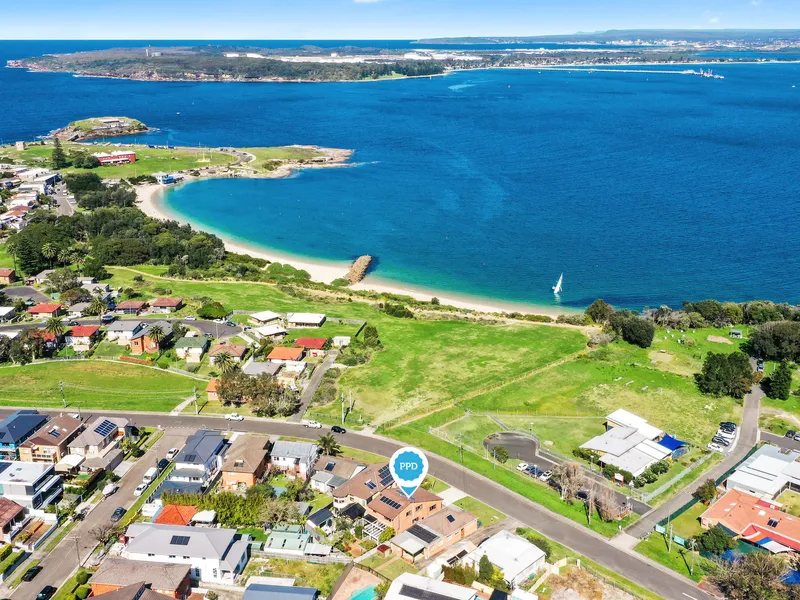 The Ultimate Beachside Lifestyle Address With Uninterrupted Water Views