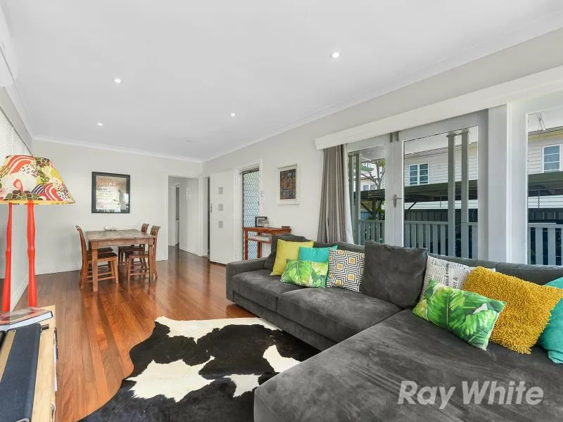 Cute as a button - the better alternative to unit living