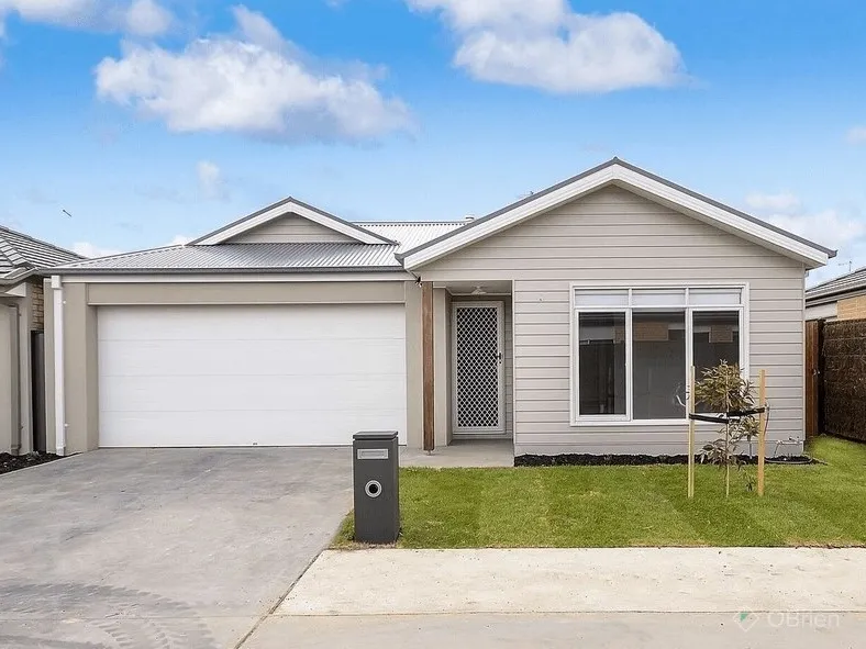 Modern 3 Bedroom Home!