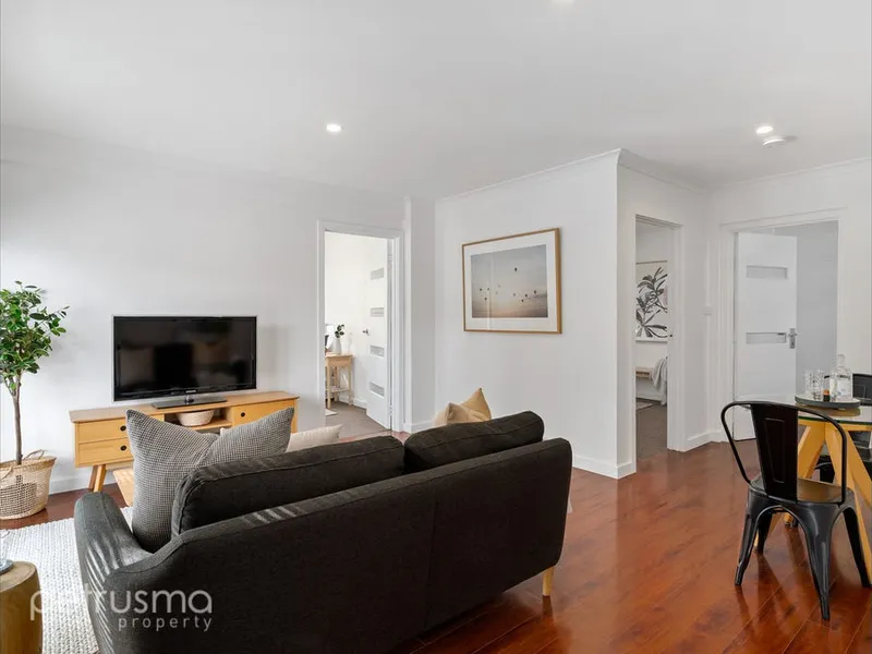 Recently renovated north-facing unit in Sandy Bay