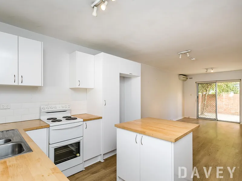 Great Starter Home or Investment Opportunity!