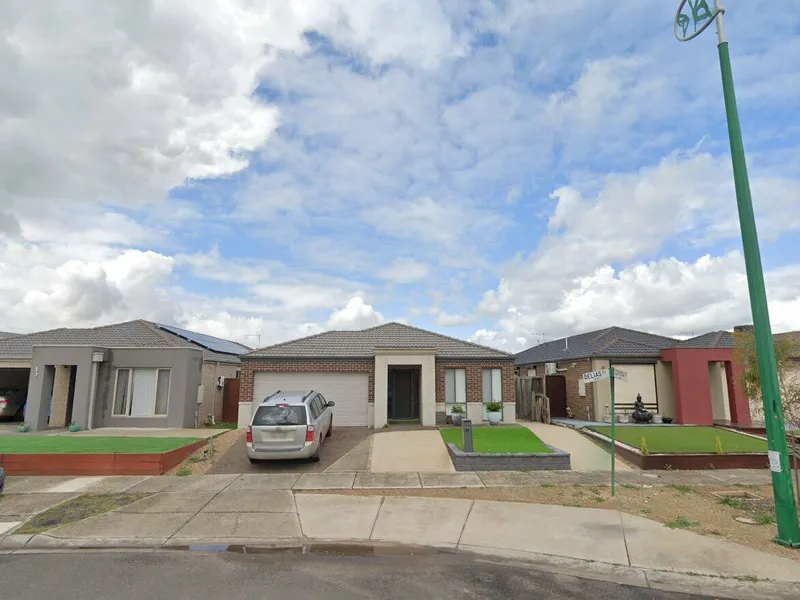 Stylish 4-Bedroom Home in Claremont Park with Excellent Investment Potential