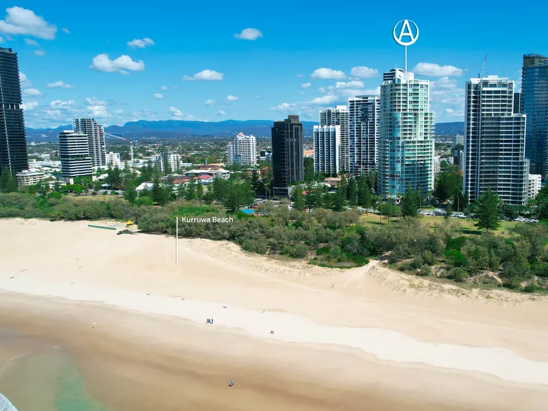 Live in the Heart of Broadbeach - 'Carmel by the Sea'