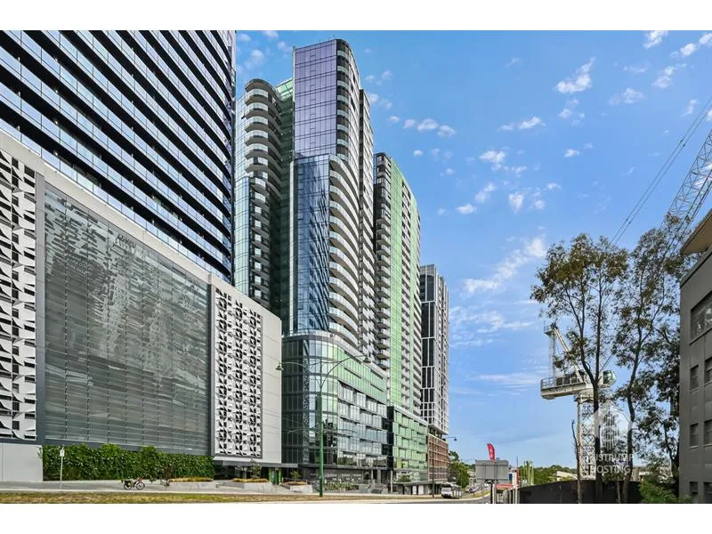 Brand New Panorama Box Hill with walking distance to Box Hill Central