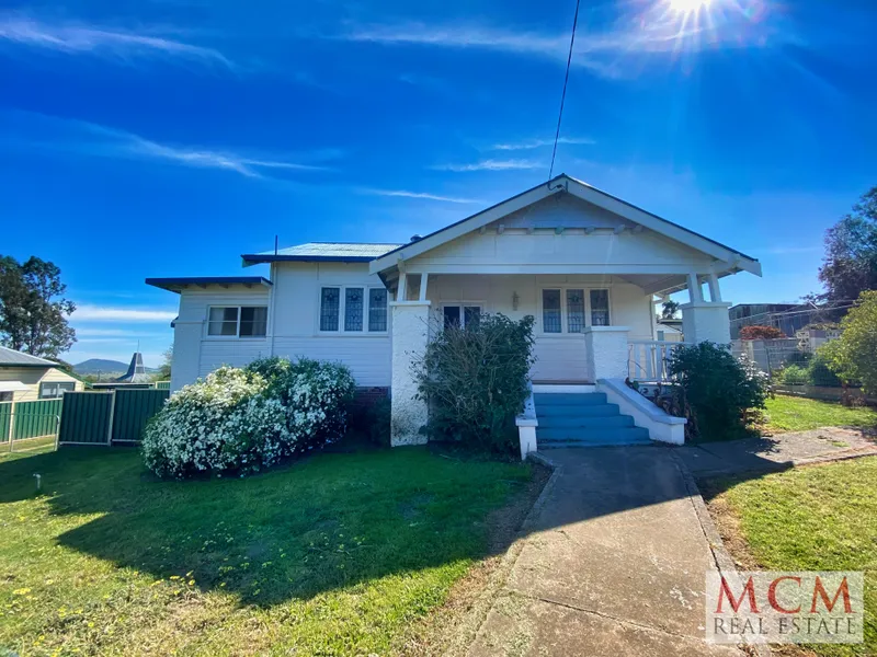 Sooo…Homely & Sooo…Full Of Character…