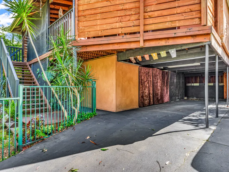 Charming Three-Bedroom House set in a Tranquil Bush Setting and Lake Views, 12 month lease only, Inspection by appointment.