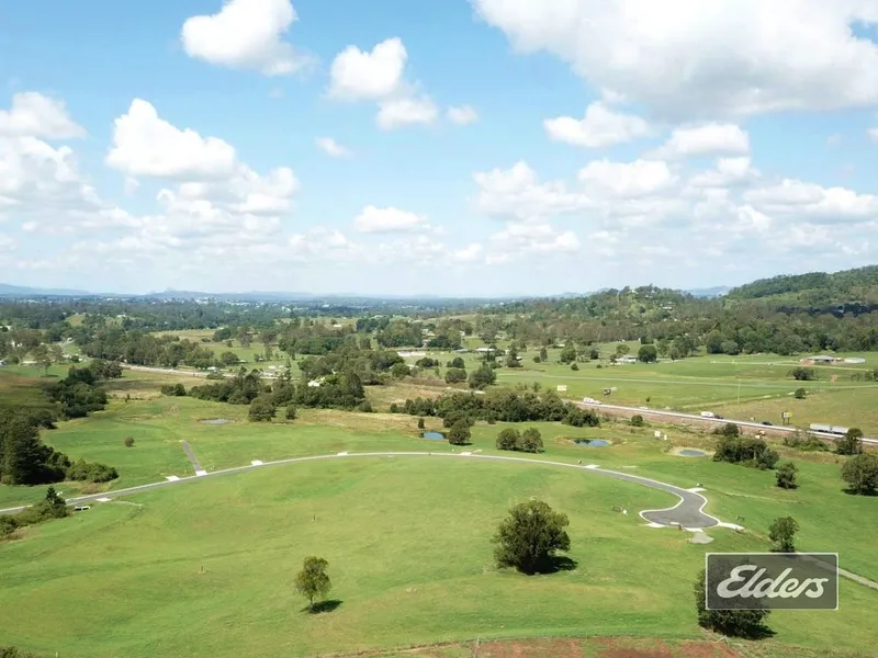 One of the BEST! 1.8acs VIEWS!