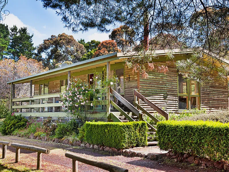 6.30HA (15.56 Acres) Gum Nut Valley - A Slice of Paradise