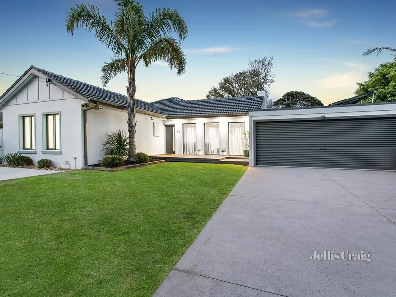 Family Living with Impressive Entertaining Credentials