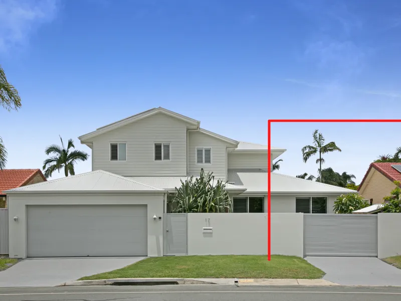 One Bedroom Duplex in Burleigh Waters