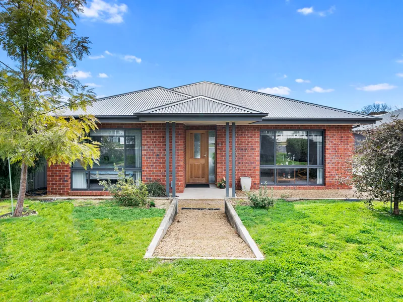 HIGH QUALITY LOW MAINTENANCE!