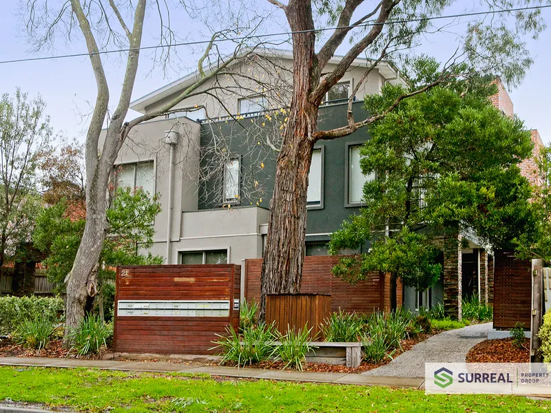 Wonderful location that's within a very easy walk to the center of Bayswater. Available 14/07/2021