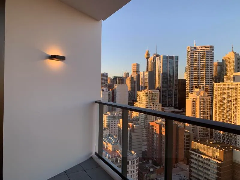 Near New 1 Bedroom Apartmen ! Be the first to inspect!!!