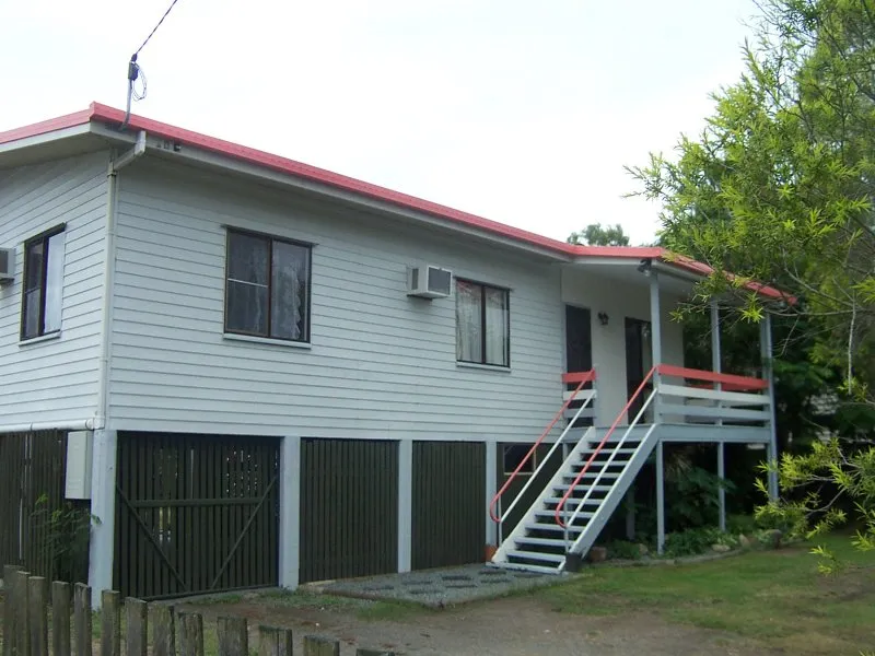 4 BEDROOMS - 2026M2 ALLOTMENT WITH SIDE ACCESS- FULLY FENCED