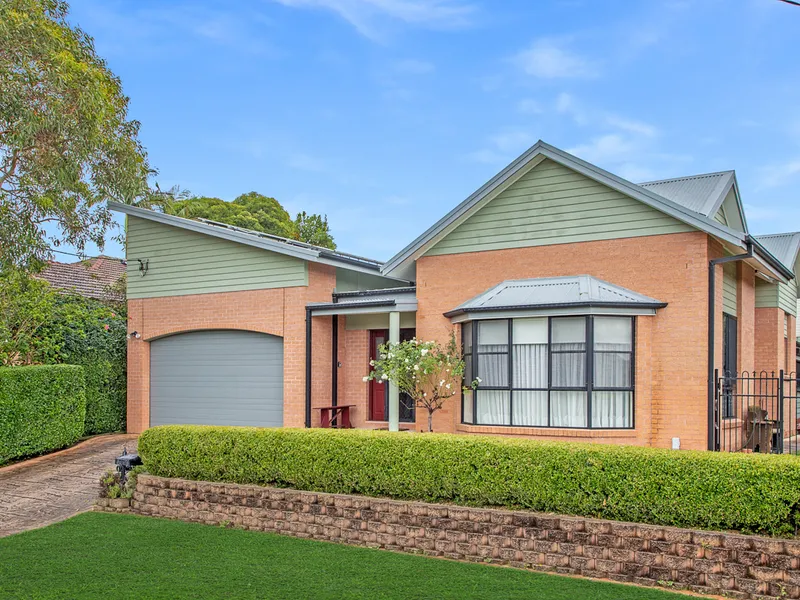 Contemporary Grace in Ultra Central Location