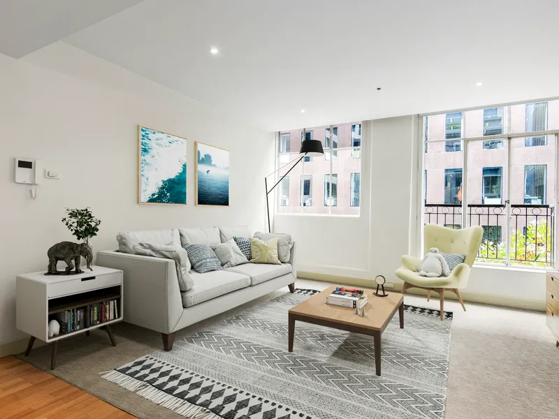 UNFURNISHED SPACIOUS ONE BEDROOM APARTMENT IN HENTY HOUSE
