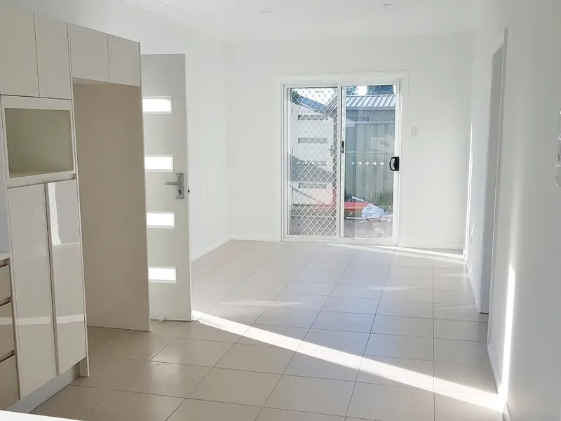 Modern Granny Flat in Convenient Location
