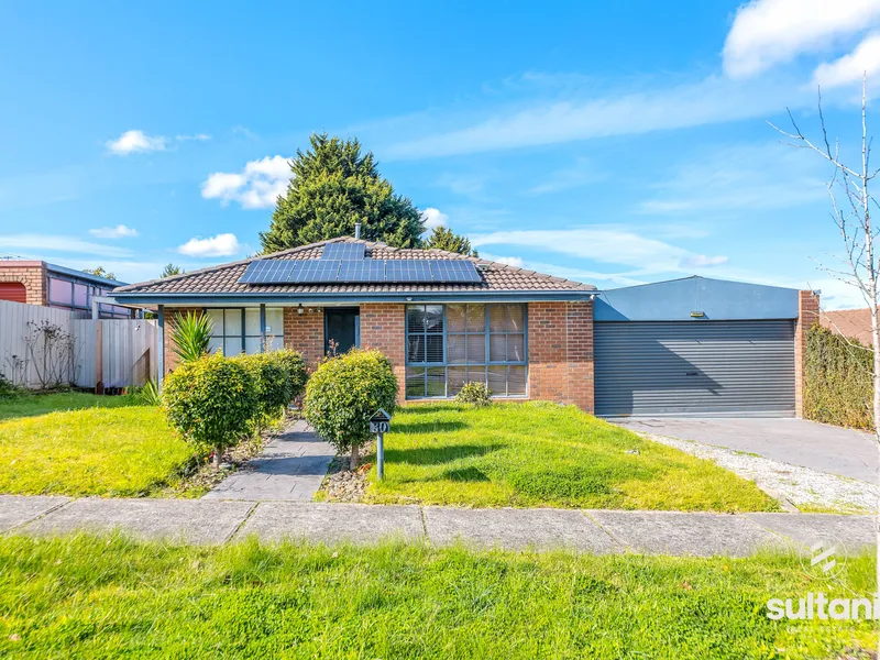 Charming Family Home in Hallam's Prime Location