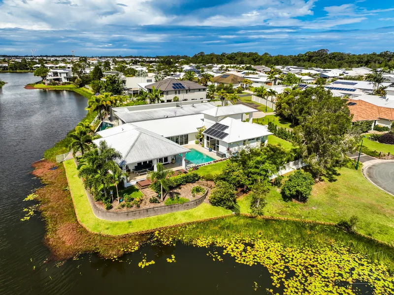 STUNNING 45M WATERFRONT HOME WITH 180 DEGREE VIEWS