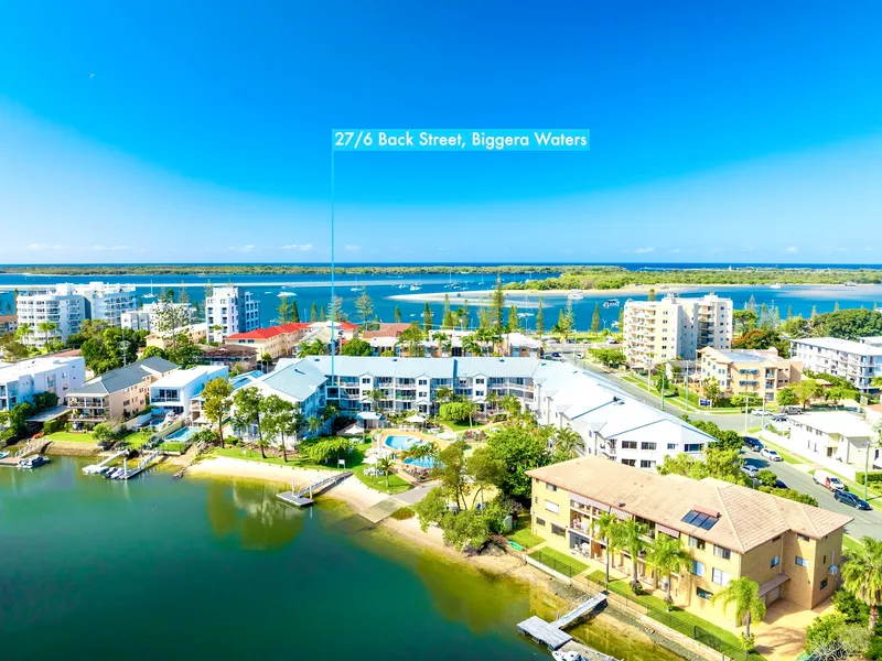 FANTASTIC 1ST FLOOR APARTMENT WITH VIEWS TO BEAUTIFUL BIGGERA CREEK