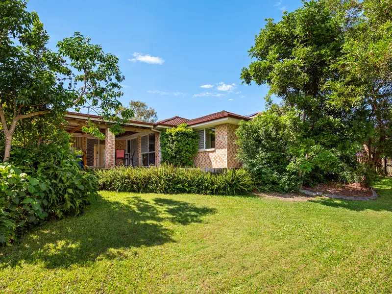 Elevated Position – Convenient Location!