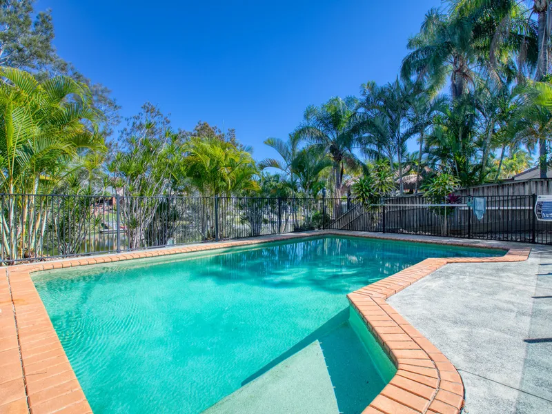 Premier 5 Bedroom Waterfront Home