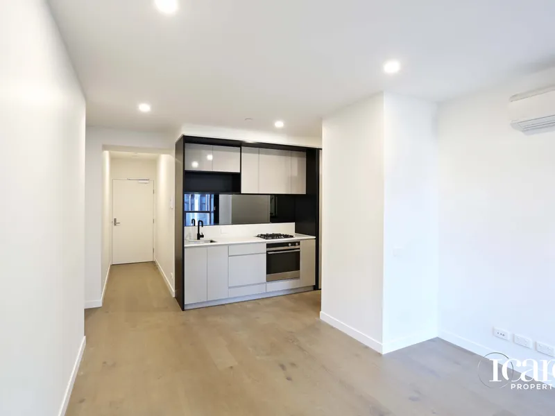 Stunning Gem Quality Apartment in the Heart of Melbourne