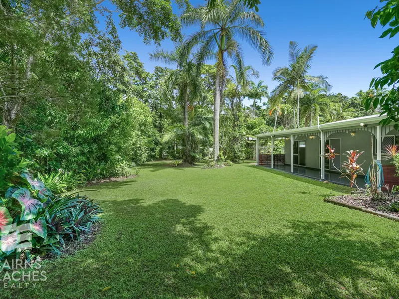 BACK ON THE MARKET!! DON'T MISS OUT AGAIN!!