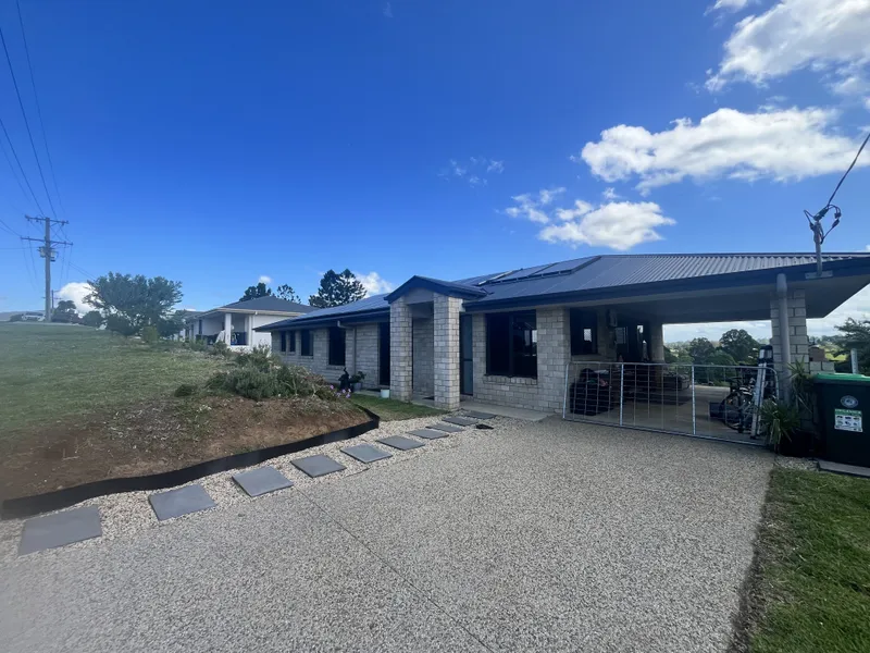 BREEZY, NEAR NEW WITH GREAT VIEWS