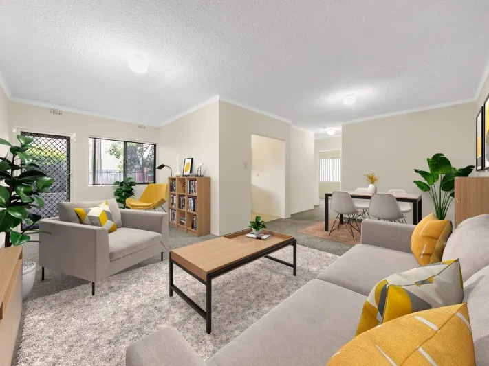 Two Bedroom Unit with Air Conditioning in a Fantastic Location!
