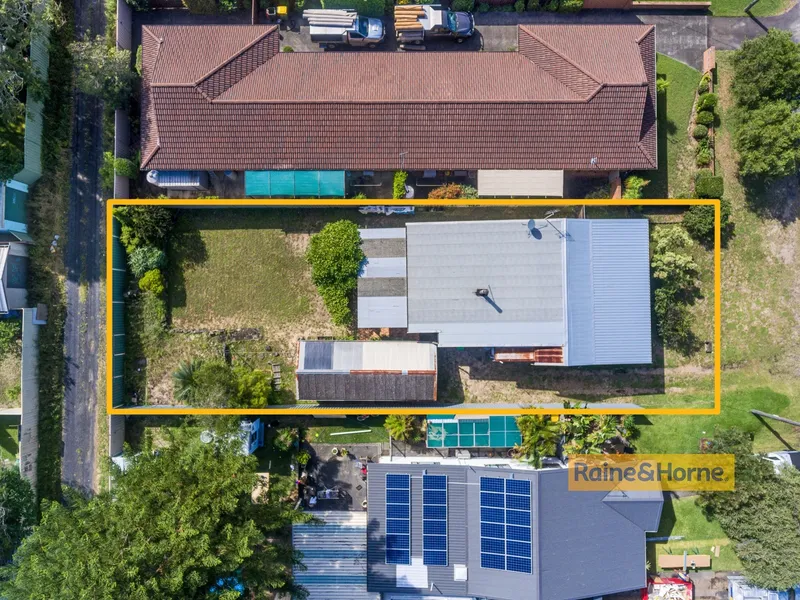 TROPHY DEVELOPMENT SITE - 670sqm (approx.) Zoned R1