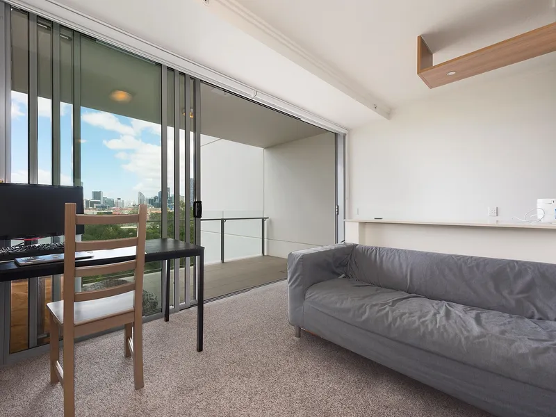 Stunning 1 Bedroom Apartment Must Inspection