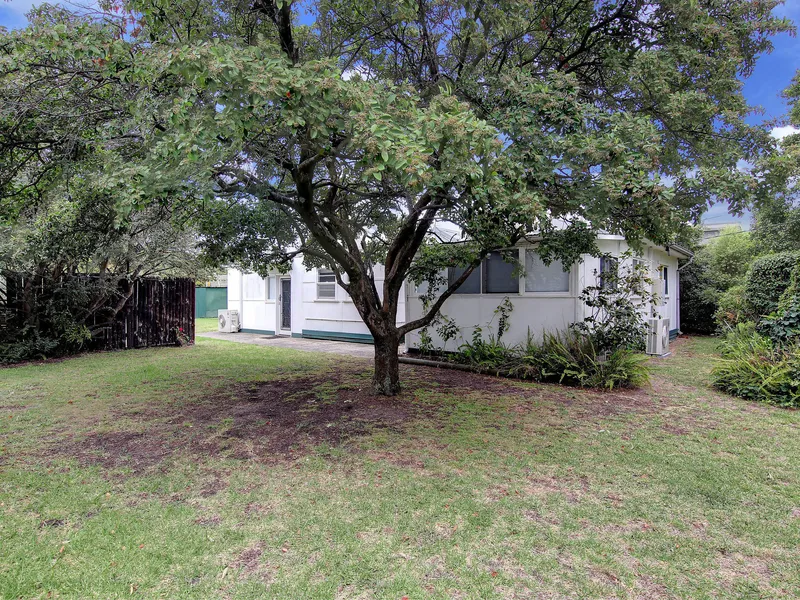 WALK TO THE BEACH!!!