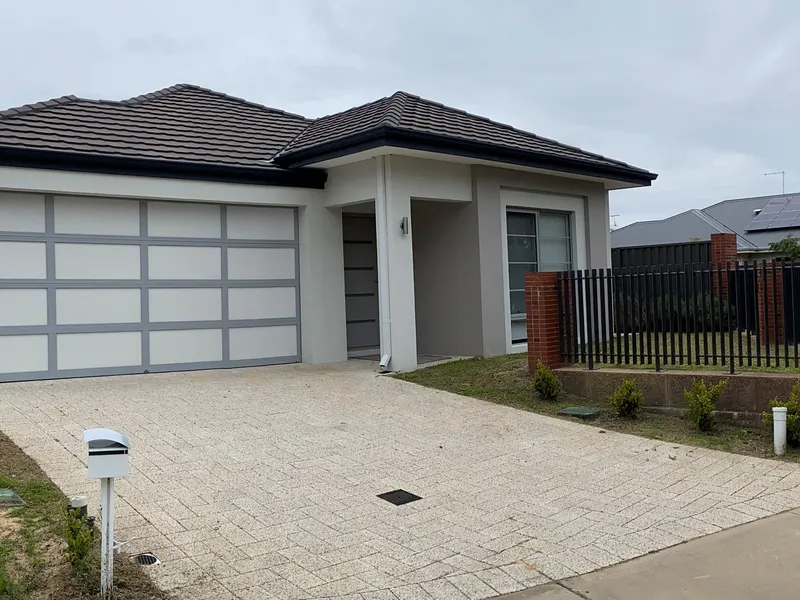 Modern Brand New Spacious Family Home
