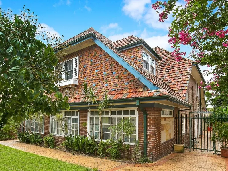 Huge Family Home with Loads of Character and Charm in Highly Prized Location