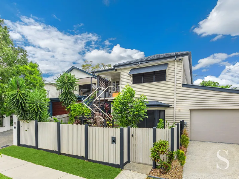 Fantastic Spacious Family home in One of Hawthorne's best streets