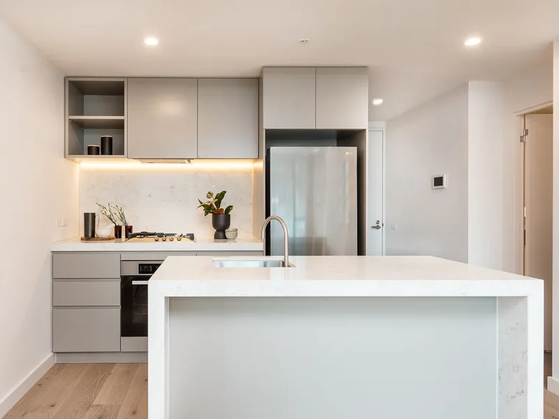A stunning sky residence in CBD.